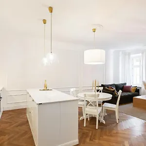 Marianna's Old Town Apartment Ljubljana