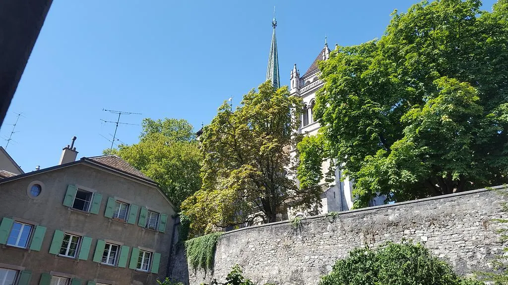 Fontaine Apartment Geneva